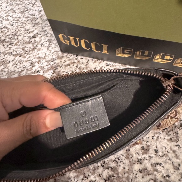 Vintage 00's Limited Edition Tom Ford for Gucci Pouchette - Picture 4 of 10